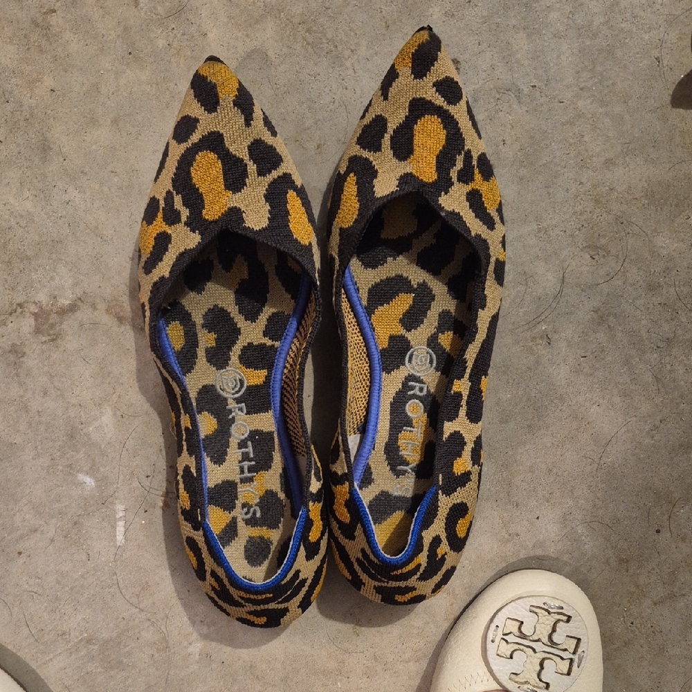 Rothy's Wild Leopard Print Flats Sz 8